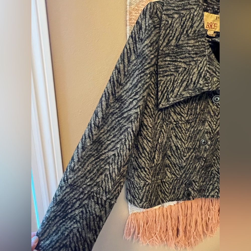 Bke Black And Gray Patterned Jacket - image 2